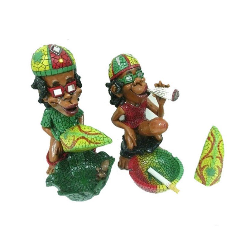 Sexy Rasta Decoration Resin Recorative Outdoor Cheap Glass Ashtrays for Sale