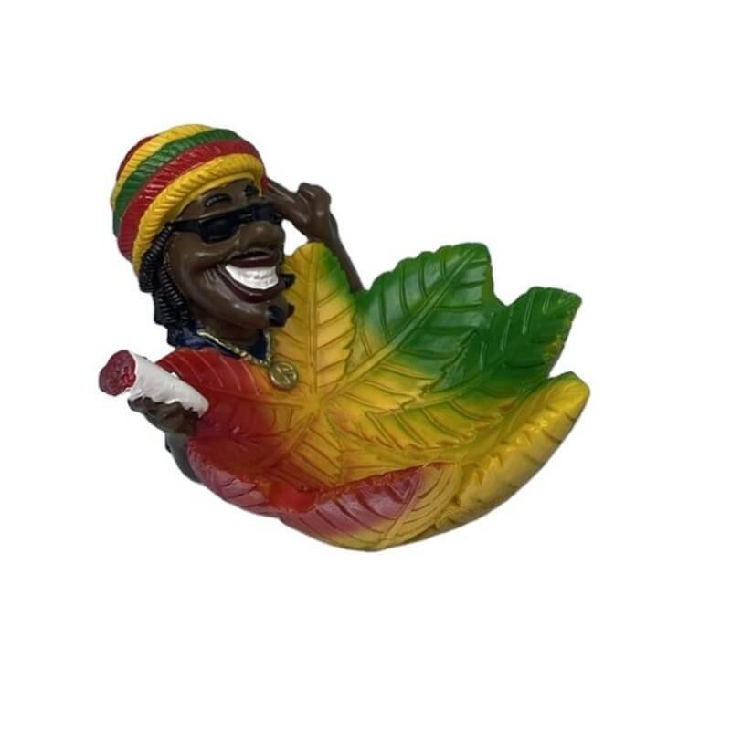 Novelty Unique Resin Happy Funny Smoking Cigar Stand Ashtray Bob Marley Jamaican Cigarette Tobacco Rasta Ash Tray
